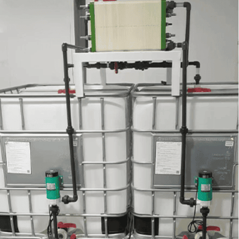 5kw Vanadium Redox နှင့်အတူစီးဆင်းမှုဘက်ထရီ 2 လမ်းစွမ်းအင်သိုလှောင်မှု