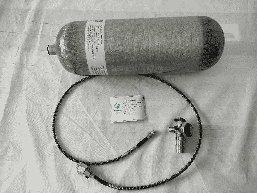 Hydrogen storage tank